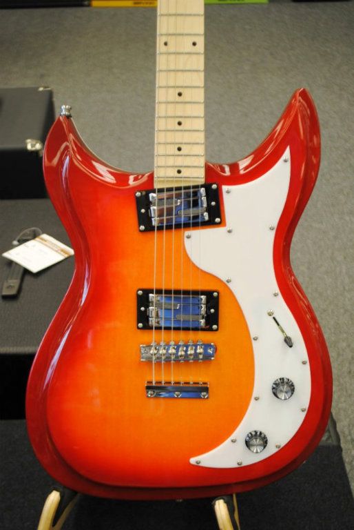 Richmond Dorchester Cherryburst Electric Guitar