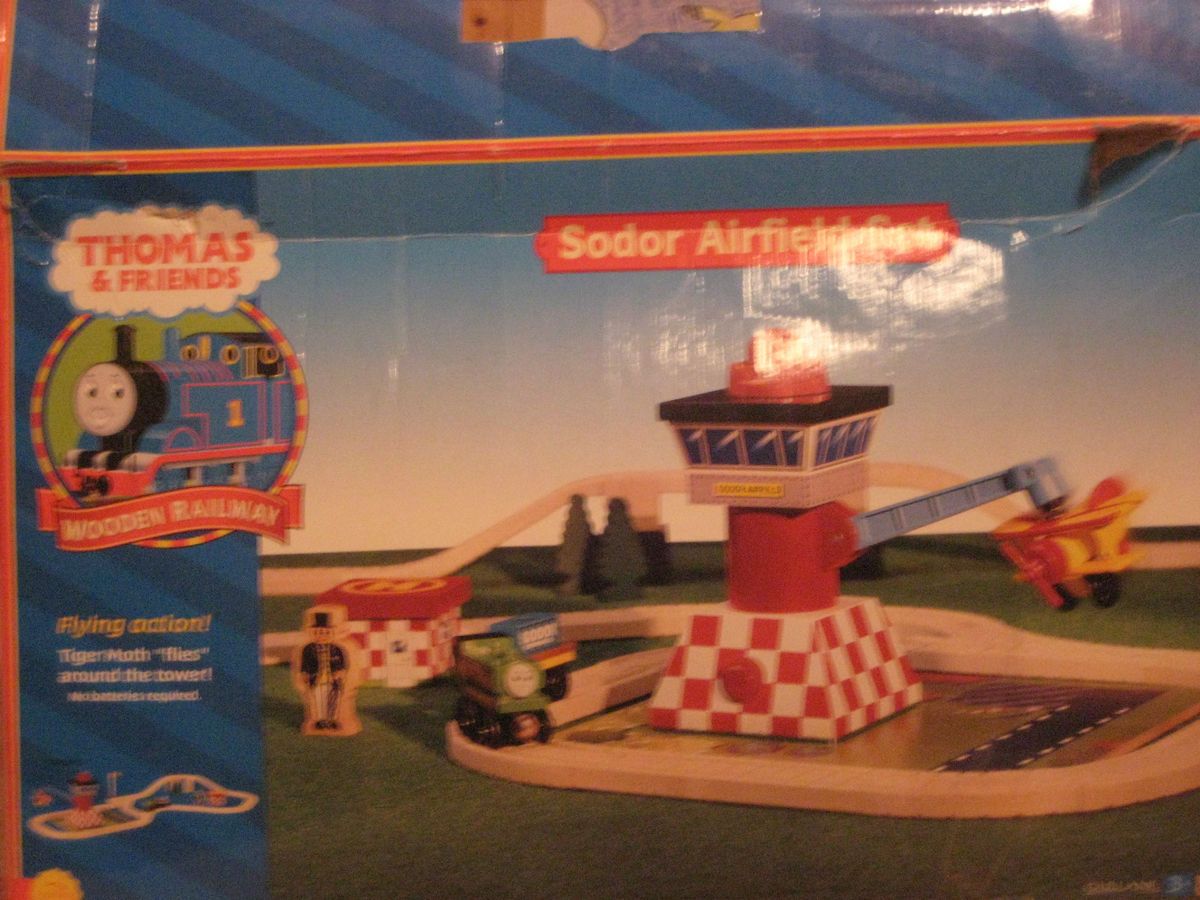 thomas the tank engine Sodor Airfield set tiger moth duck Train