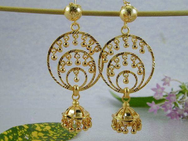 Stunning Dubai Design East India 22K 18K Gold GP Earrings