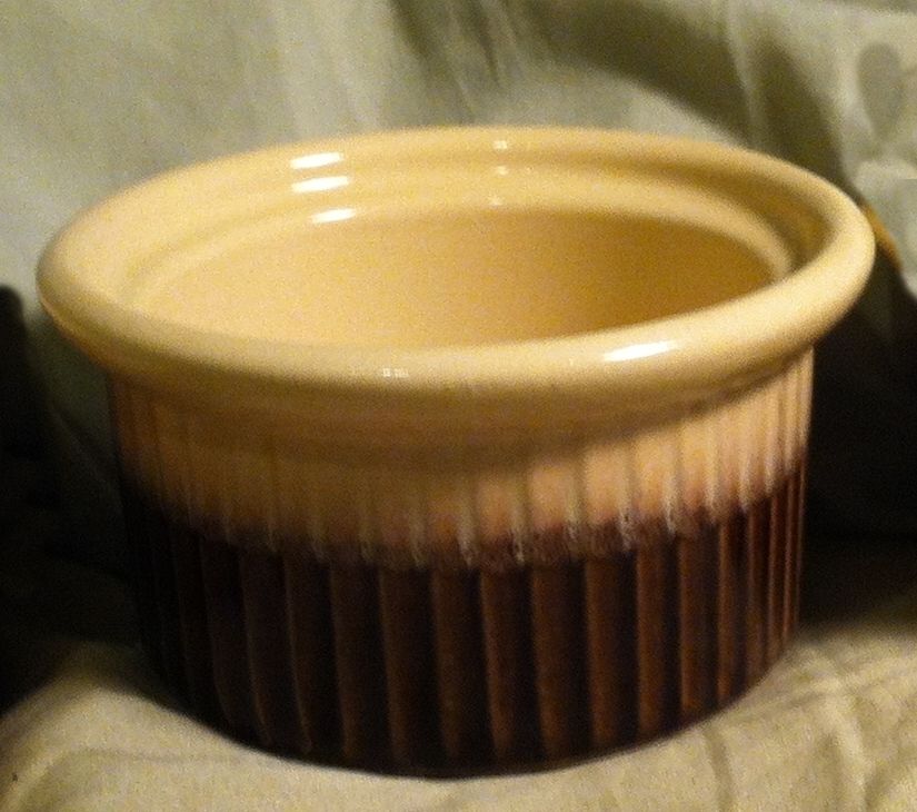 EMILE HENRY FRANCE   BROWN & BEIGE RIBBED RAMEKIN   **LOOK**