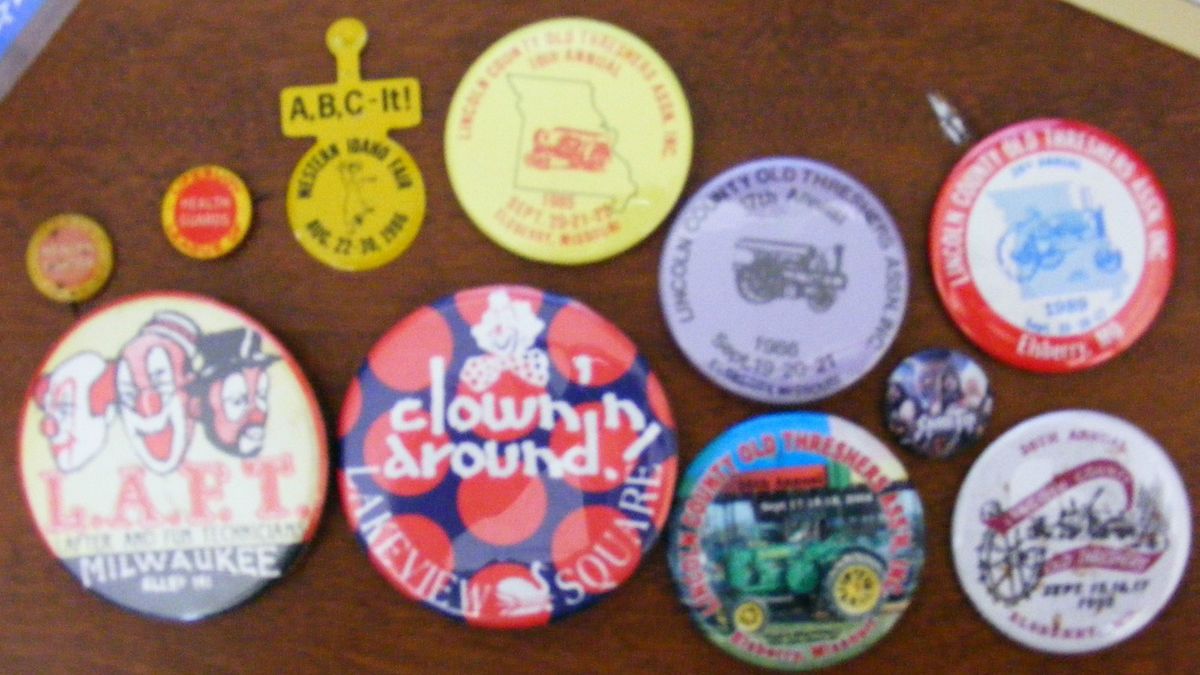   pinback lot 11 john deere Elsberry MO Lifebuoy CLOWN fair SPINAL TAP