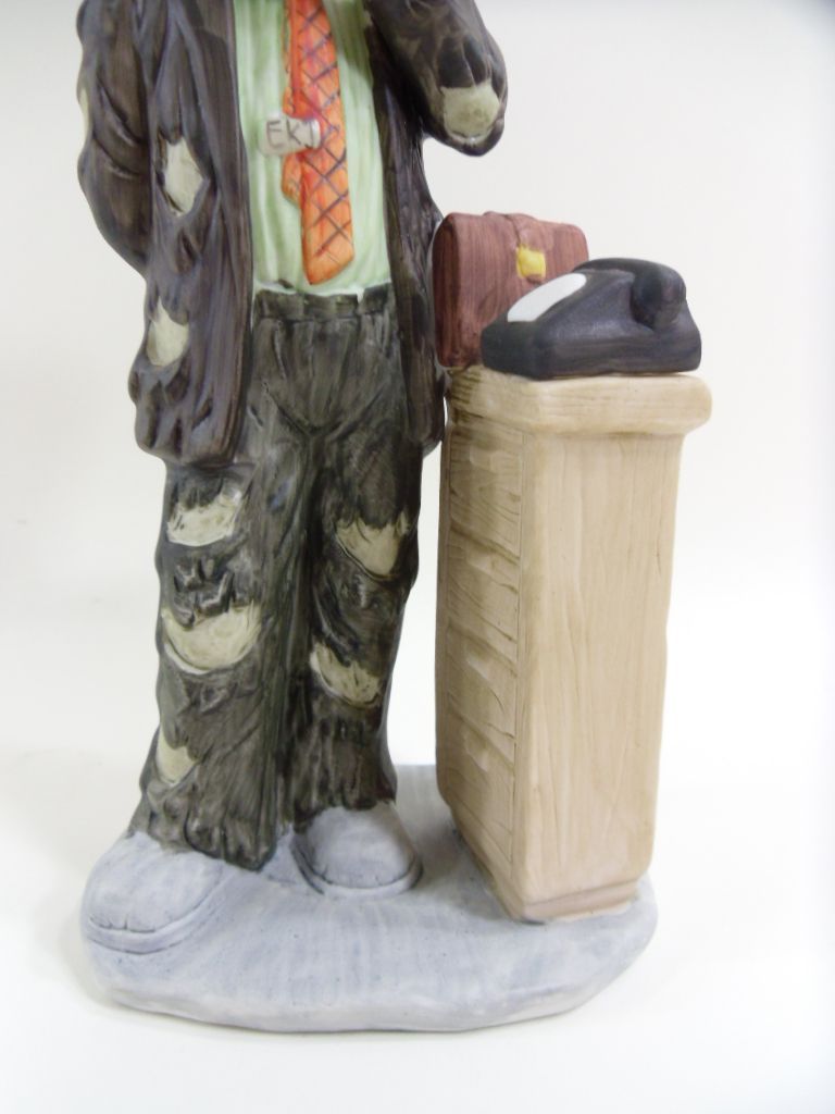 Flambro Emmett Kelly Jr Executive Figurine w Display Base