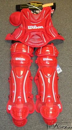 Wilson Fastpitch Pro Stock Hinge FX Softball Catchers Gear Set New Red