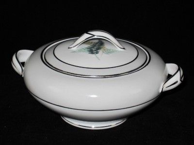 Noritake Fernwood 5444 Sugar Bowl Fern Gray Border