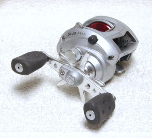 Abu Garcia Silver Max Baitcast Reel with Flippin Switch