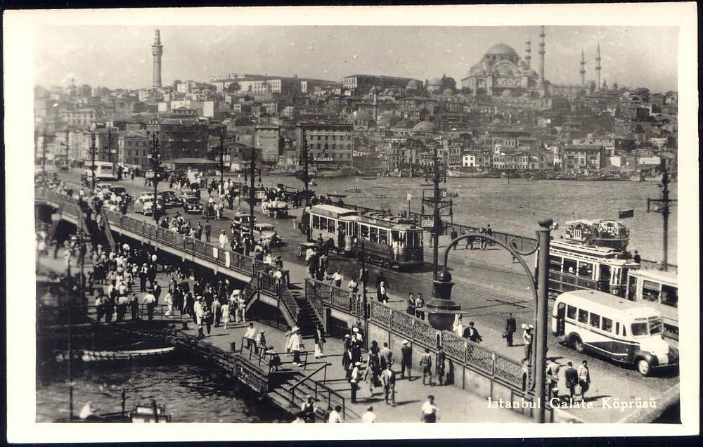 Turkey Istanbul Galata KÖPRÜSÜ Car Bus Tram 1950s RPPC