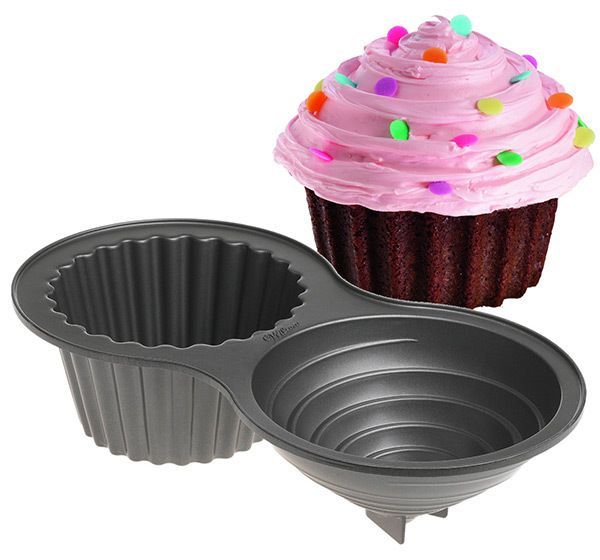 Brand New Wilton Giant Cupcake Cast Pan