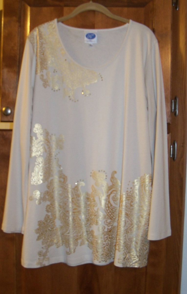 Size 1x Chest 45 Diane Gilman DG2 Biege Gold Foil Print Top 