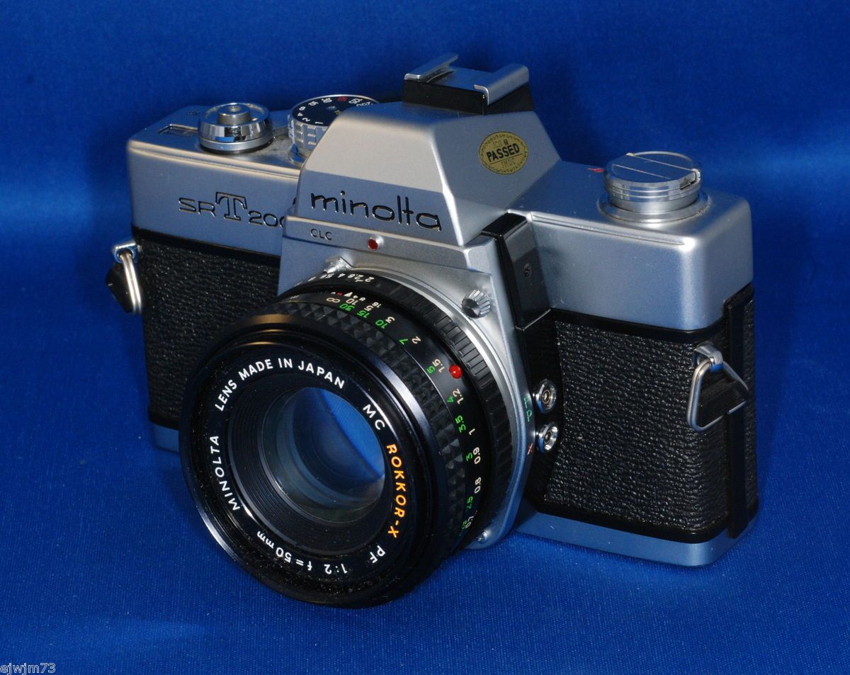 Beautiful Minolta SRT 200 Camera w Rokkor x PF 50mm F2 Lens