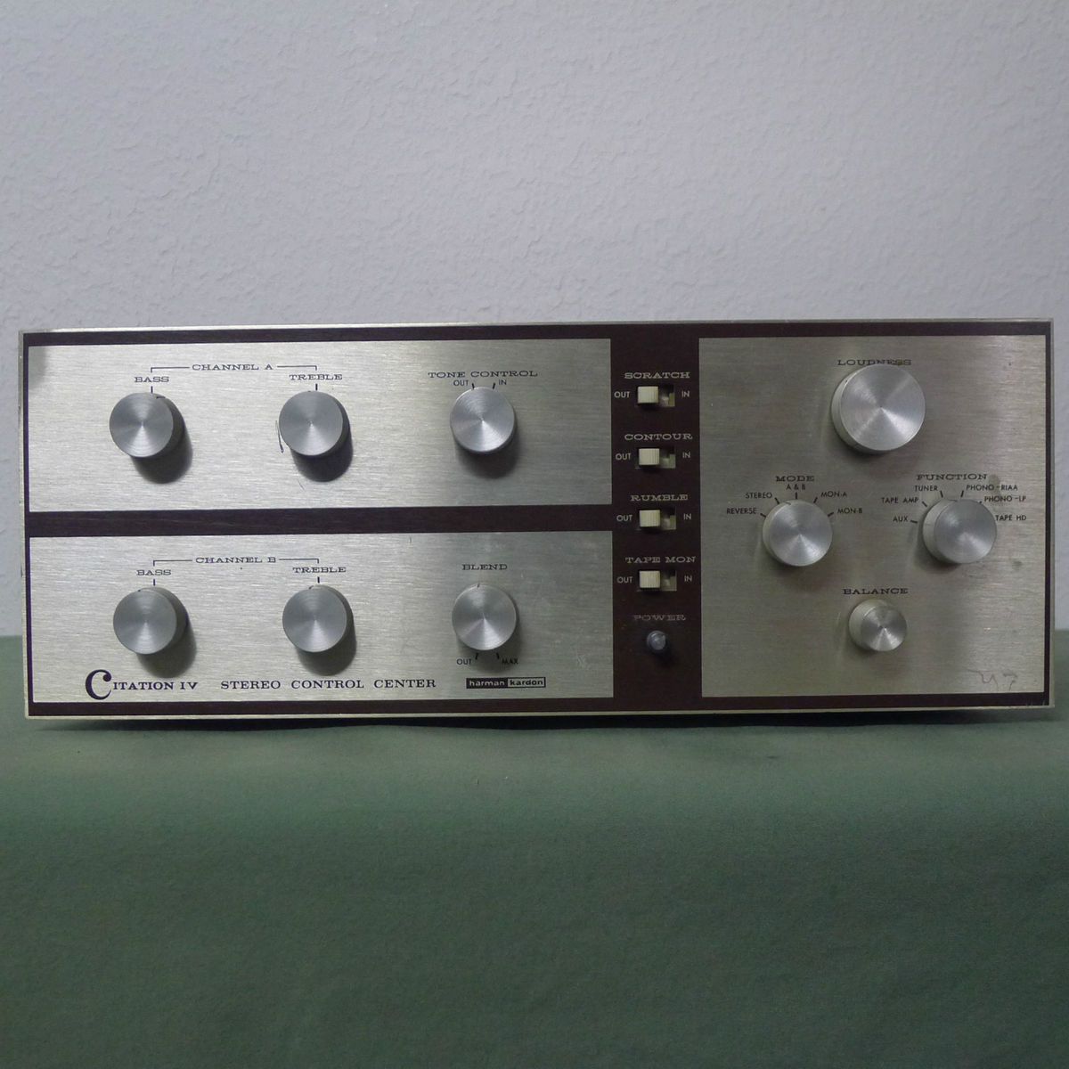 Harman Kardon Citation IV (4) Stereo Tube Preamplifier