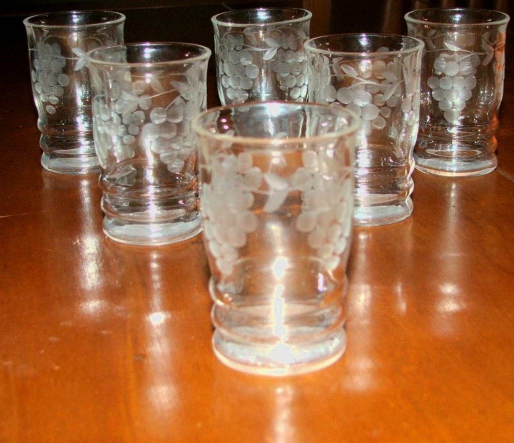 Grapevine Frosted Etched Depression Cordial Glasses