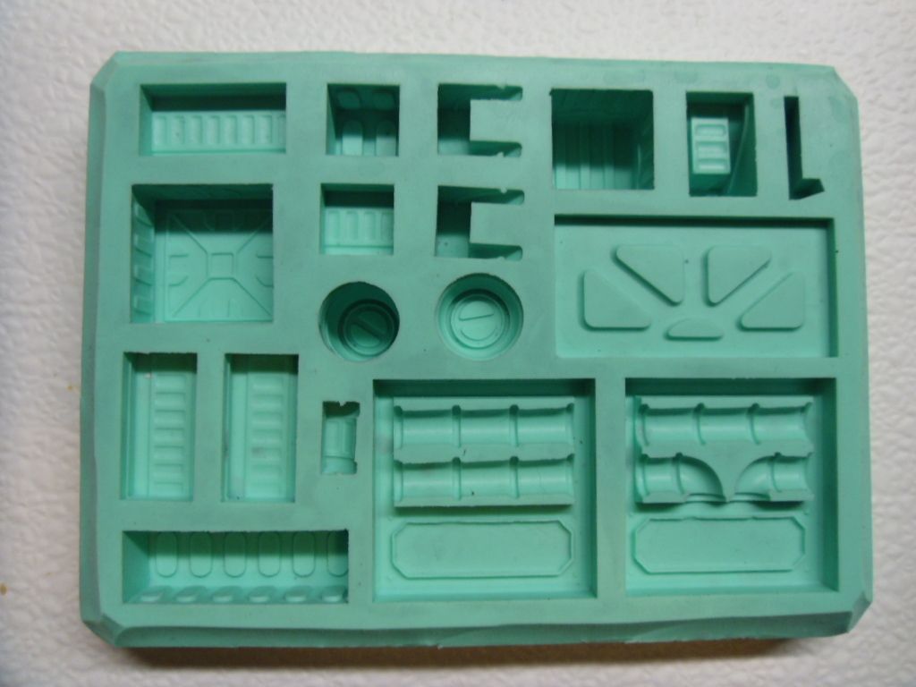 Hirst Arts Cargo Bay Accessory Mold 302