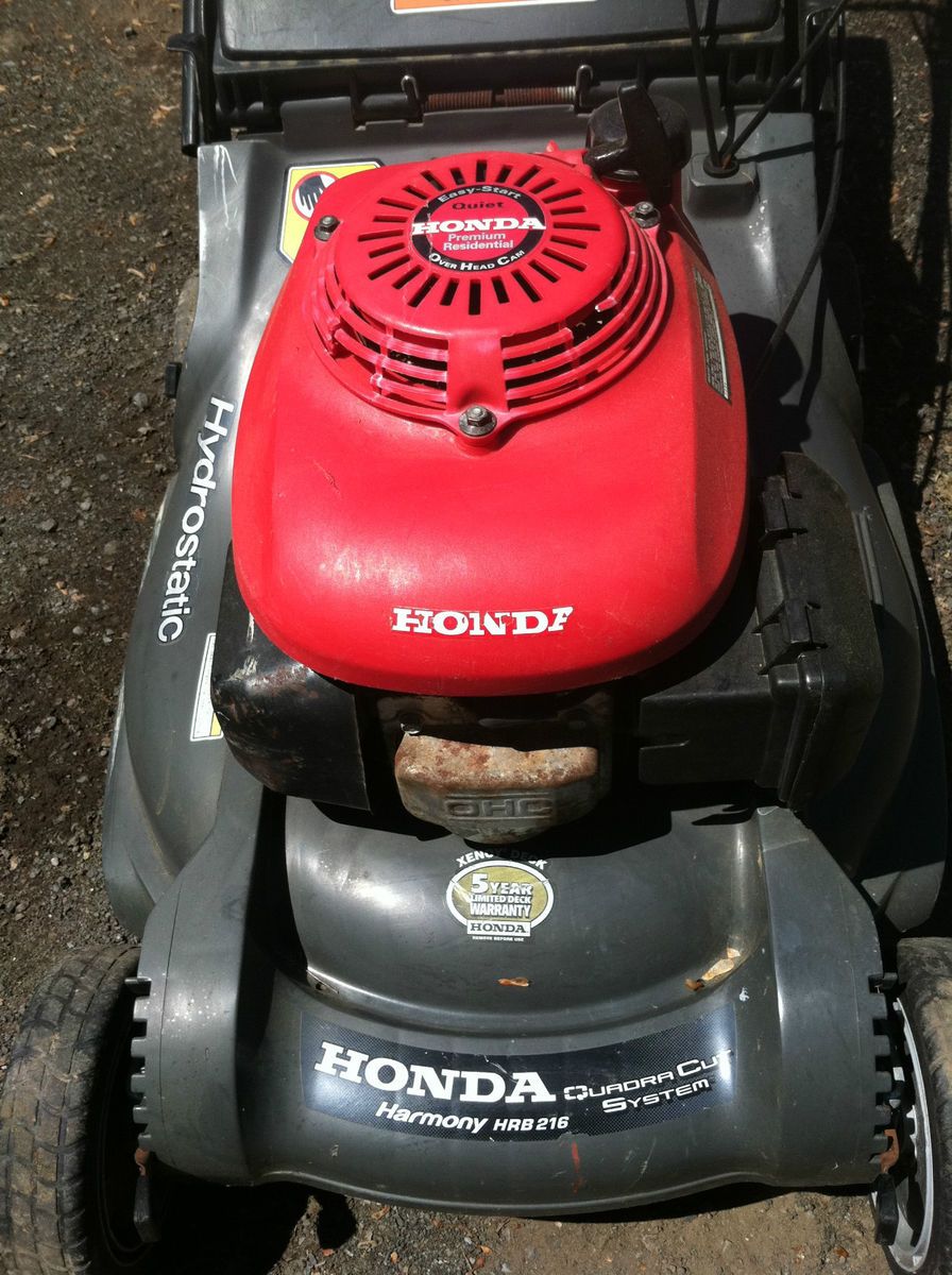 Honda HRB216 Walk Behind Lawn Mower 21 Double Blade Push w 5HP Engine