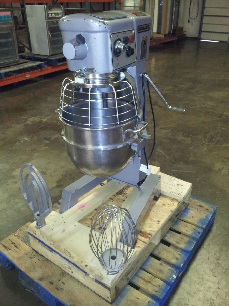 Hobart D300T 30qt Mixer w Bowl Guard Attach 115V 3 4 HP