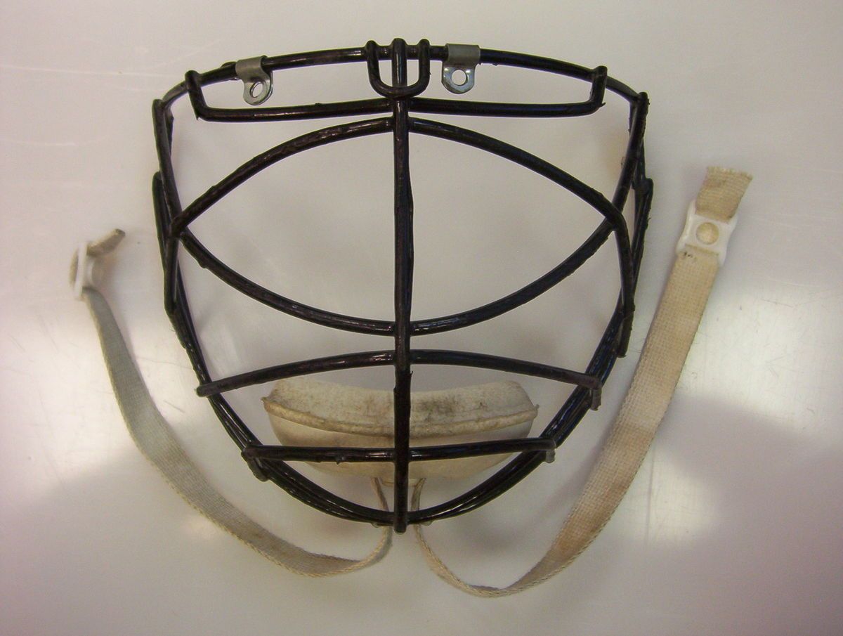 Calcoat Lacrosse Hockey Goalie 411 Cage NOCSAE Senior not Certified SR