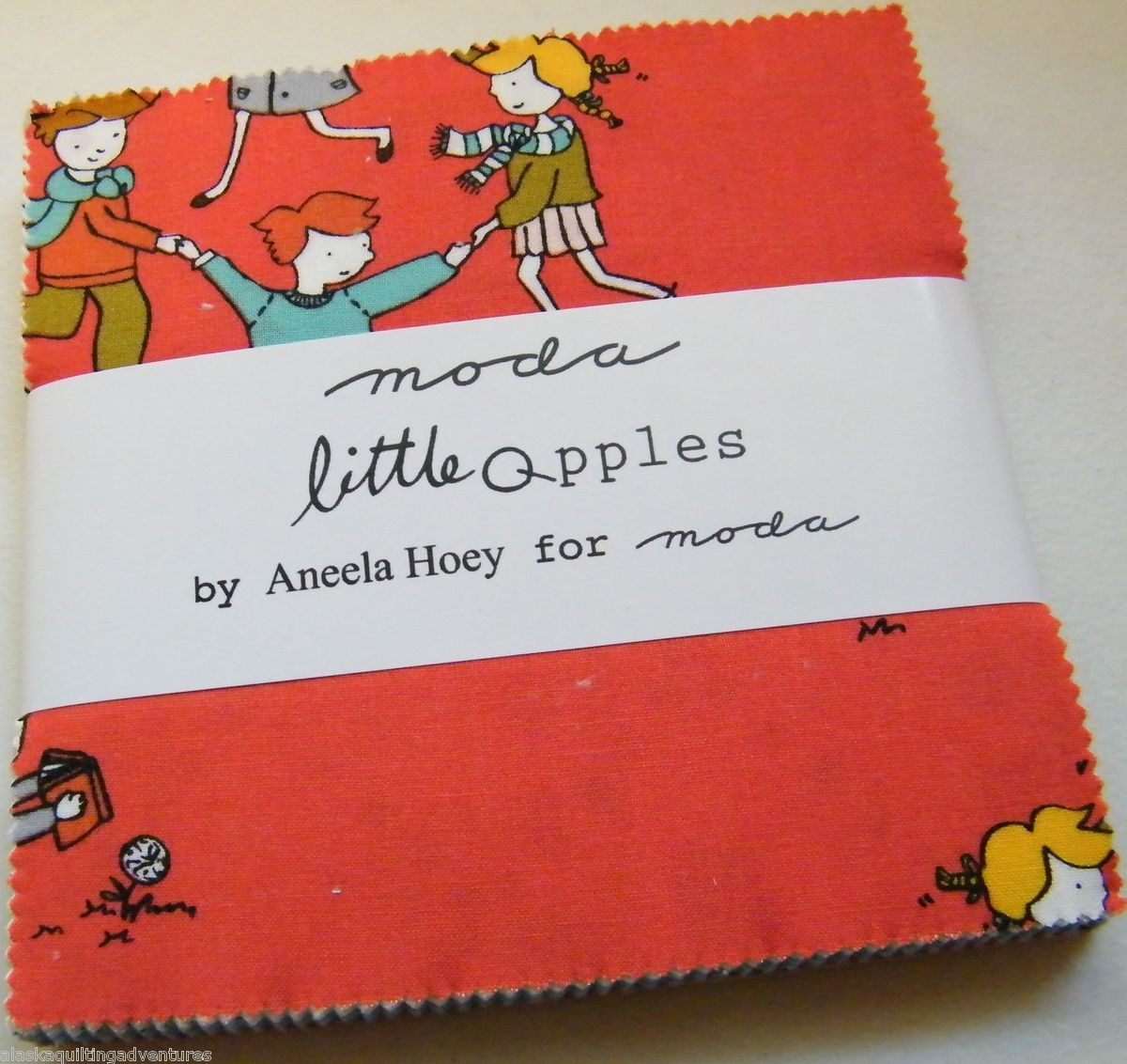 Moda FABRIC Charm Pack LITTLE APPLES by Aneela Hoey 42 5 Squares