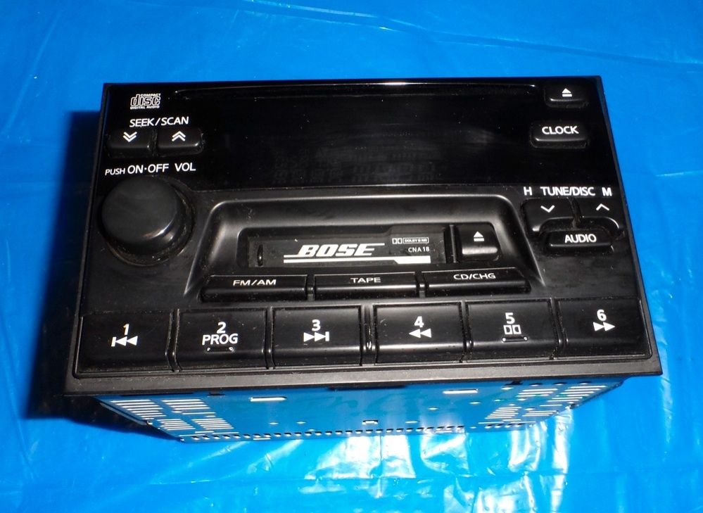 95 01 Nissan 200SX Infiniti QX4 Pathfinder CD Disc Player Radio