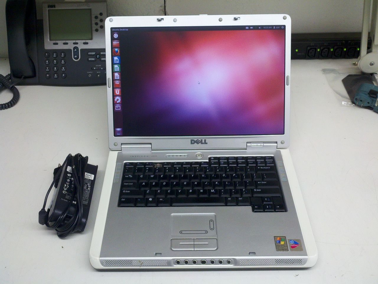 Dell Inspiron 6000 1 6GHz 2M 768MB 40GB CD RW DVD