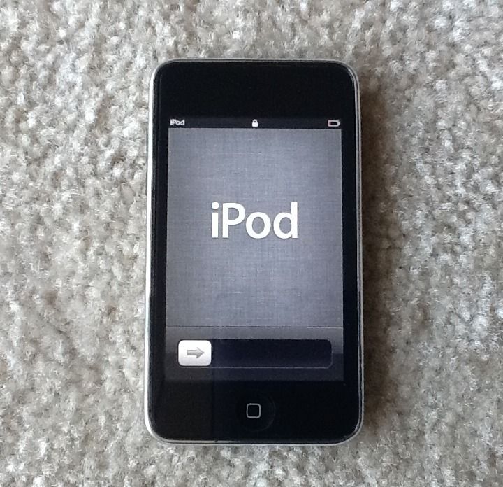 Apple iPod Touch 3rd Generation 32 GB