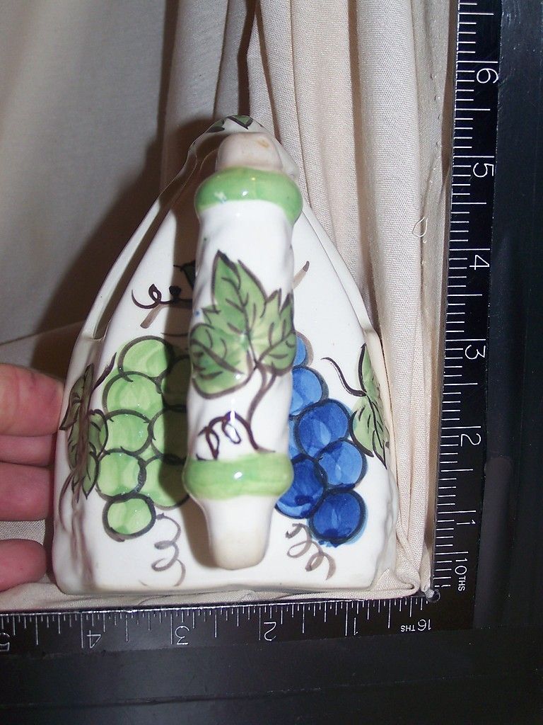   Tennesse Blue Ridge Southern Pottery GRAPE Iron Wall Pocket Vintage