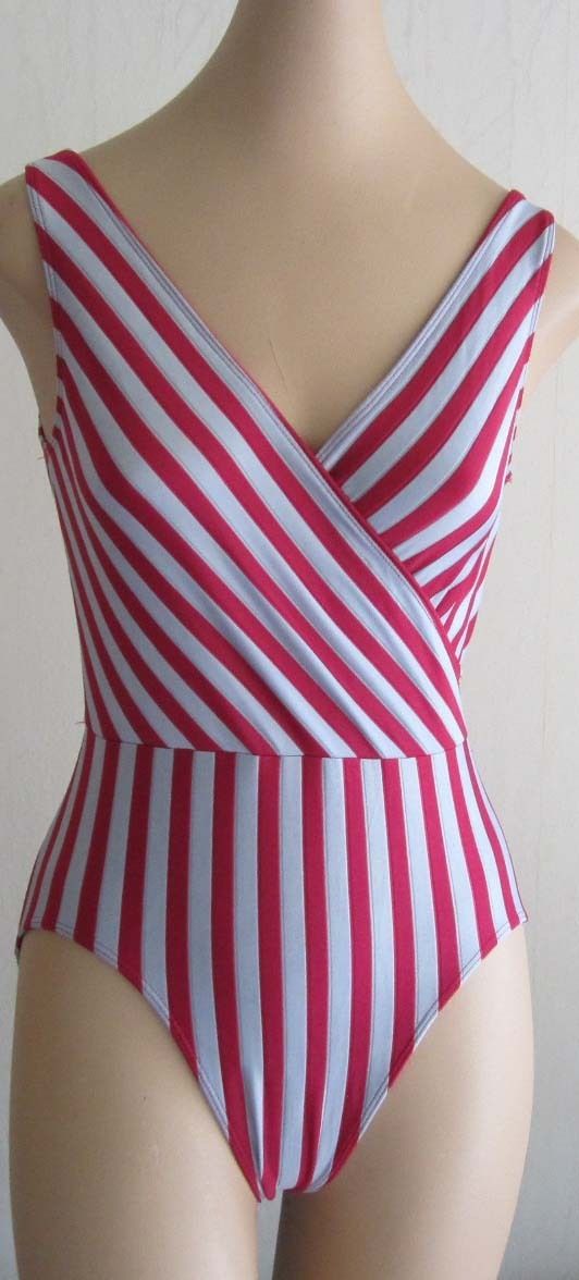  Vintage WORKOUT AEROBIC LEOTARD Bodysuit Gray + Red Stripes DANSKIN LG