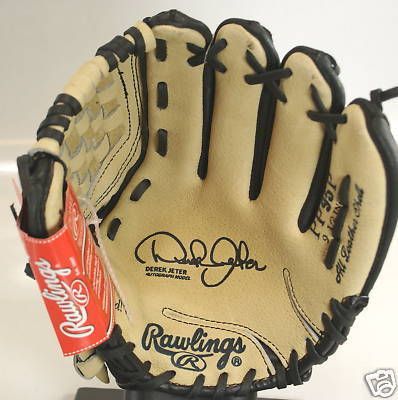 New Rawlings Leather Youth Glove Derek Jeter 9 5 RH