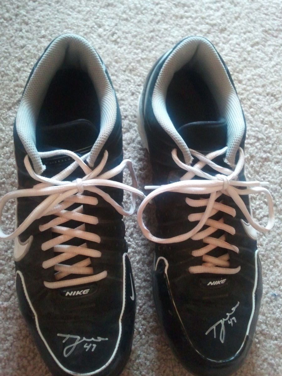 Slade Heathcott Game Used Shoes Cleats Yankees Autographed  