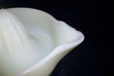 Vintage Yellow Custard Milk Glass Sunkist Juicer Reamer  