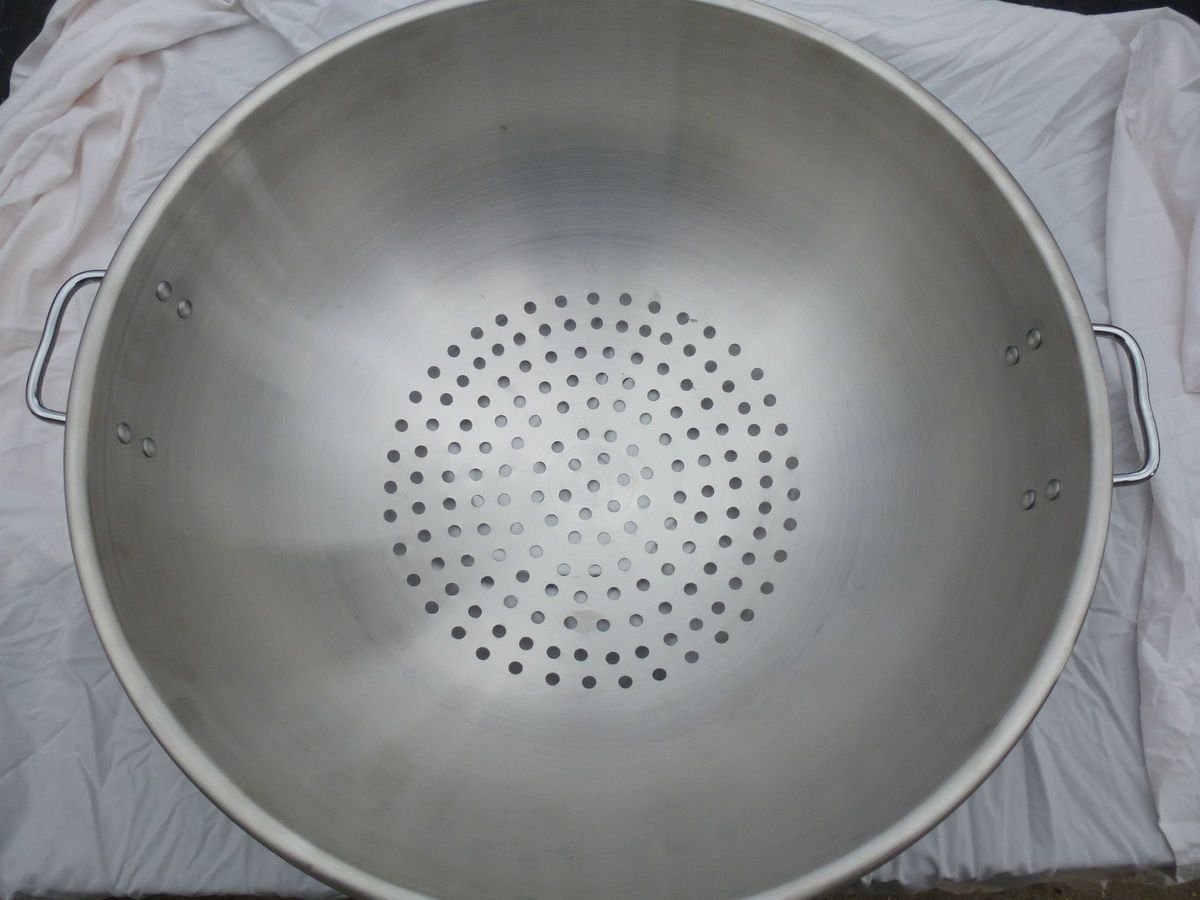 Kettle Corn Sifter Bowl