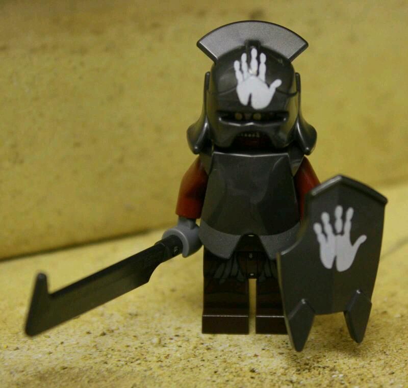 Lego the Lord of the Rings The Orc Forge 9476 Uruk Hai Minifigure New