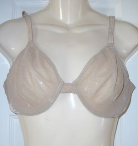 Anne Hathaway The Devil Wears Prada Wardrobe Bra