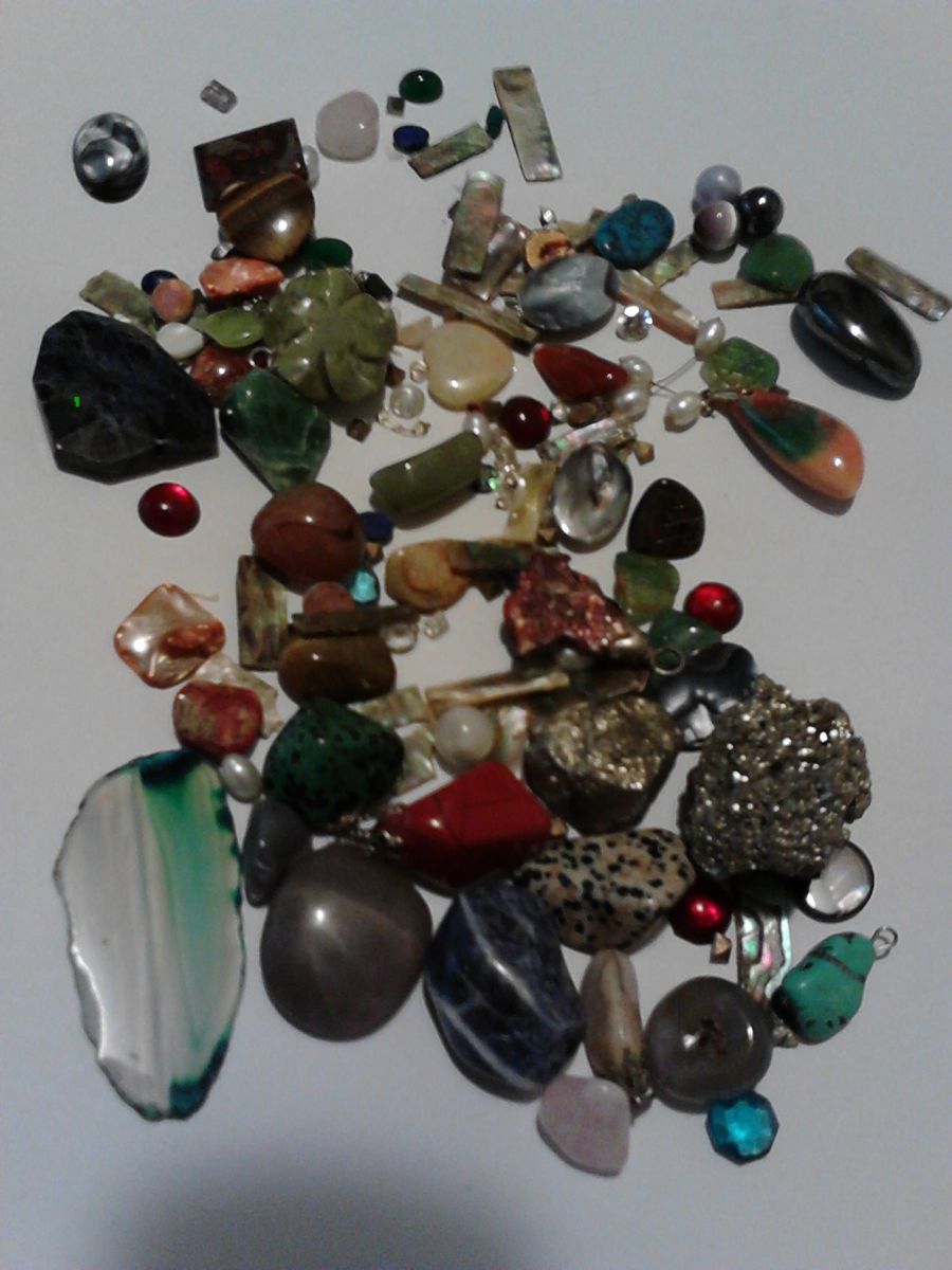 Loose Gemstones from Scrap Jewelry