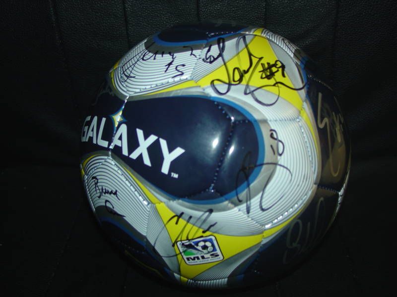 Los Angeles Galaxy Team Autograph Soccer Ball MLS 2010