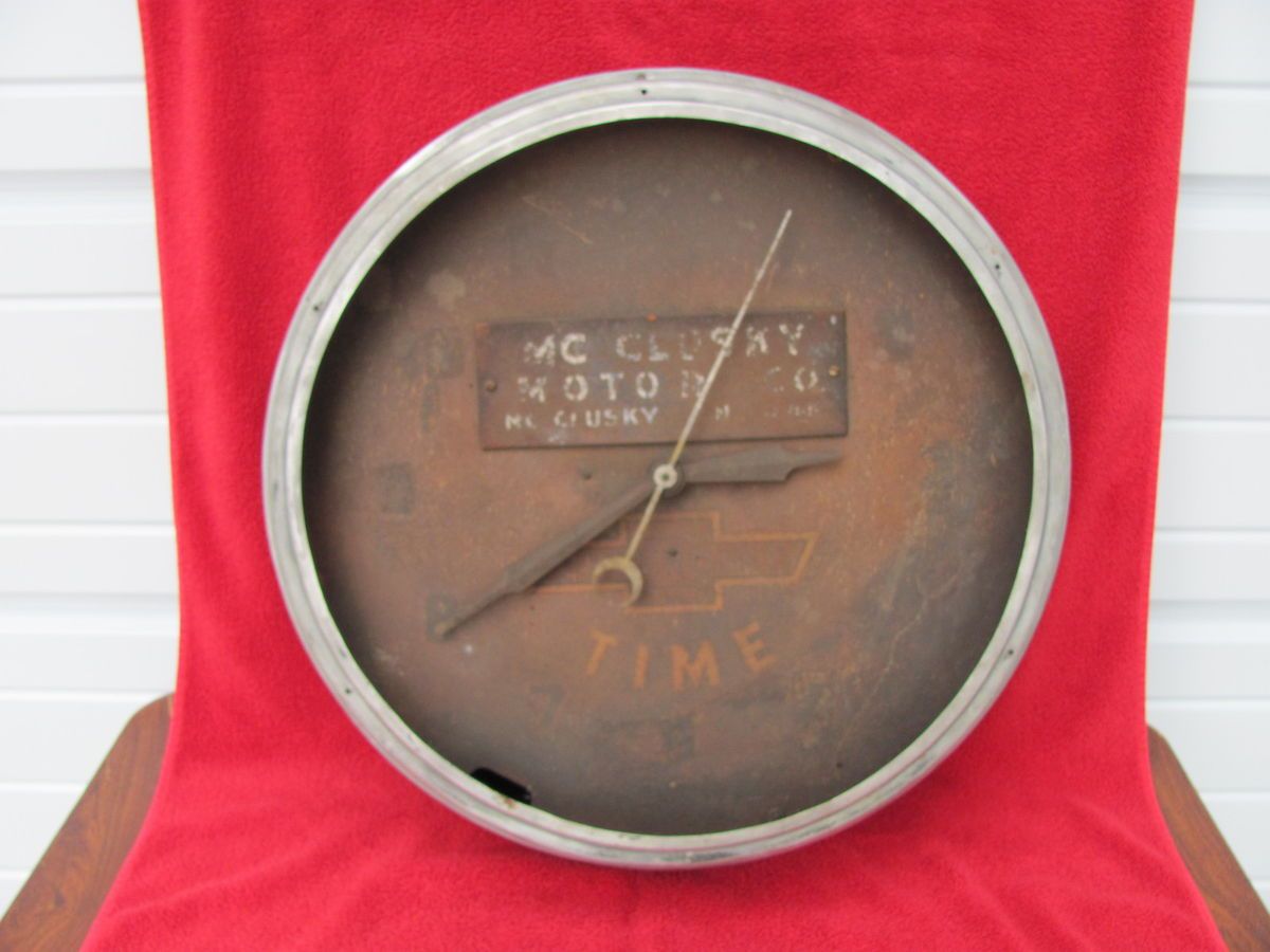 CHEVROLET Neon dealership Clock original Chevy McClusky Motor Company