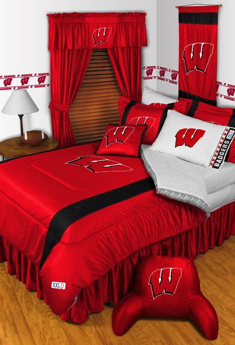 WISCONSIN BADGERS **BEDROOM DECOR** **MORE ITEMS**