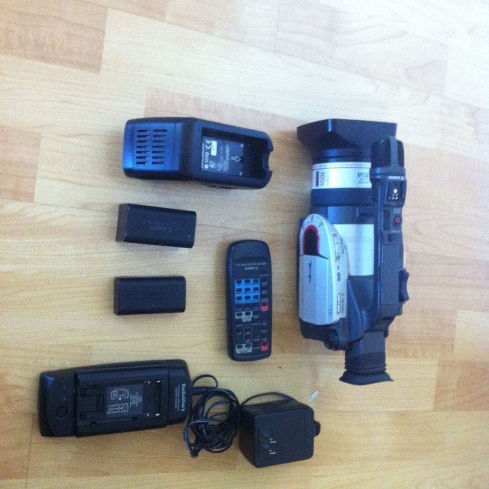 Canon GL1 Mini DV Camera for Parts or Repair