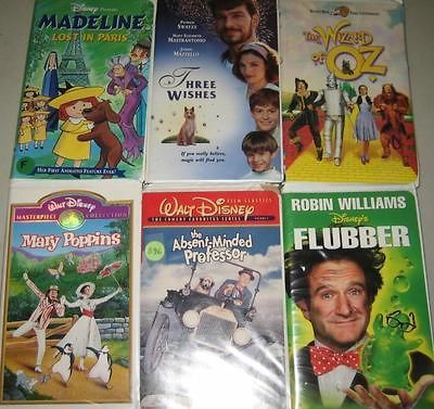 VHS Lot of 10 Childrens Movie Video Tapes Wizard of Oz, Disneys