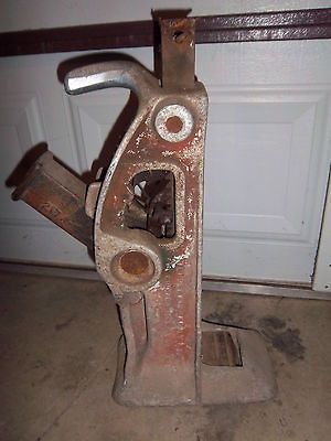 ton al. railroad jack, toe jack, house jack, FAST S&H, nice cond,LQQK