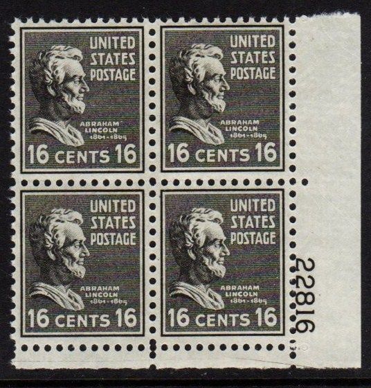 821 Abraham Lincoln Plate Block   MNH