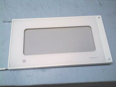 GE Spacemaker XL Microwave JVM1320WB Door