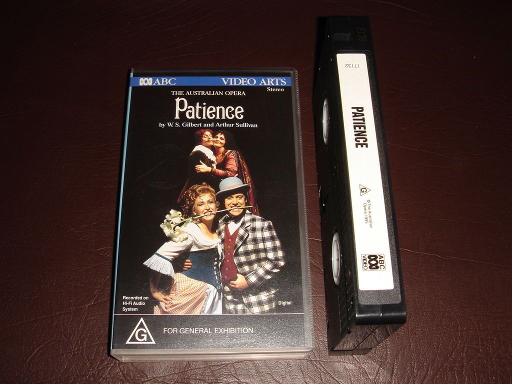 GILBERT AND ARTHUR SULLIVAN AUSTRALIAN OPERA PATIENCE VHS Video