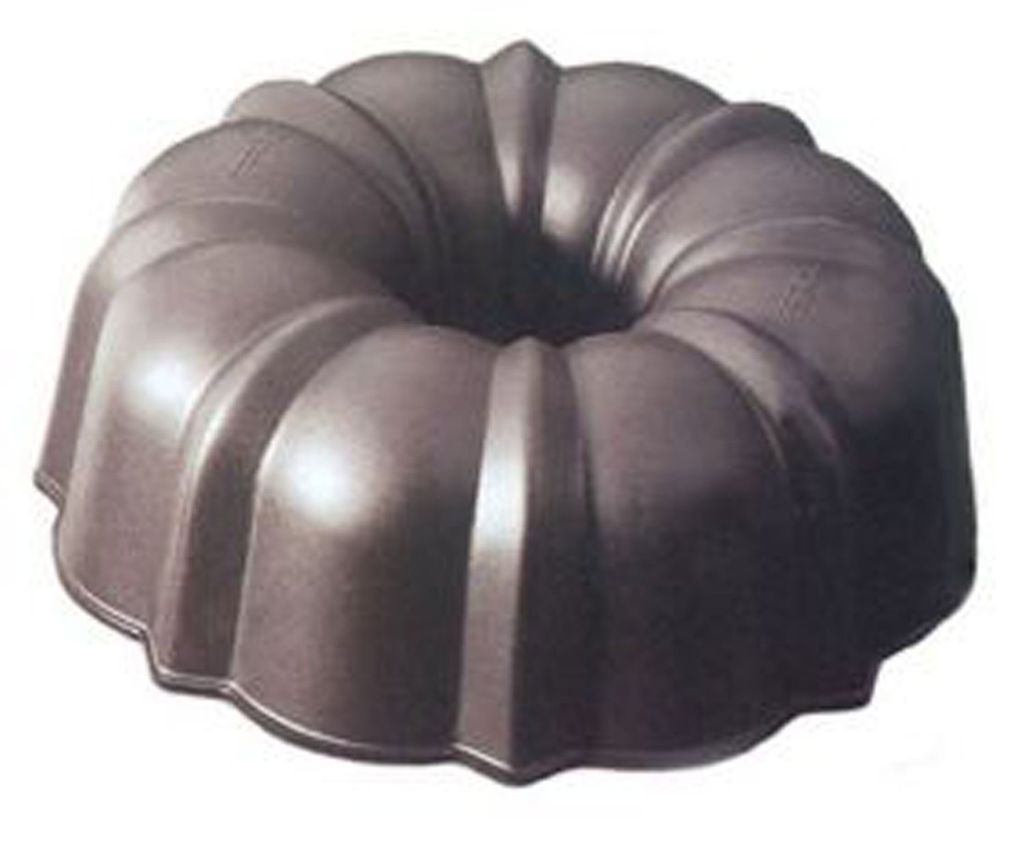 Nordic Ware 50124 Pro Cast Original Bundt Pan