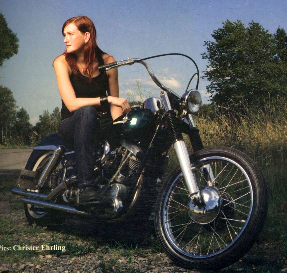 DicE MAGAZINE # 32 BOBBER CHOPPER TRIUMPH HARLEY OLD SCHOOL BIKE HOT