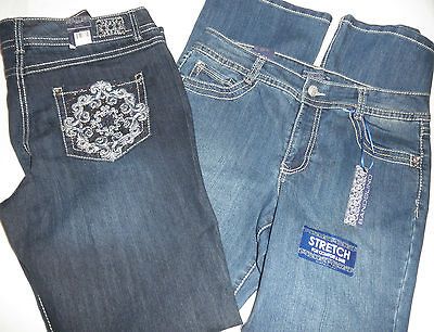 59 Womens BANDOLINO Tatum Bootcut Embellished Stretch Jeans Size 10