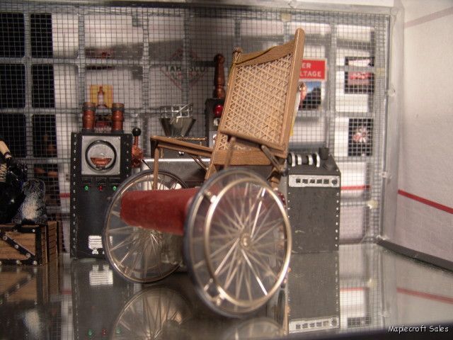 12 Dollhouse Scale Replica   Antique Wheelchair   True to Life