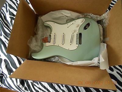 American Stratocaster vintage 62 RI body, Carvin, Dimarzio Billy