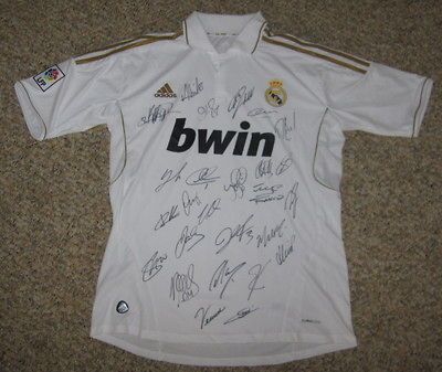 2011 12 Real Madrid team signed jersey shirt Cristiano Ronaldo