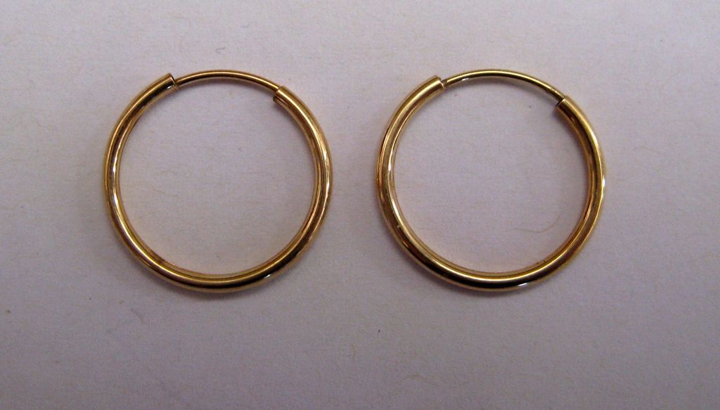 5cm wide 9ct gold 1.5mm thick tubular sleeper hoop earrings