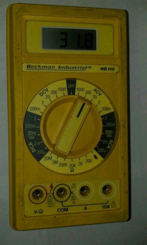 BECKMAN HD110 DIGITAL MULTIMETER