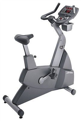 LIFE FITNESS 95Ci UPRIGHT BIKE